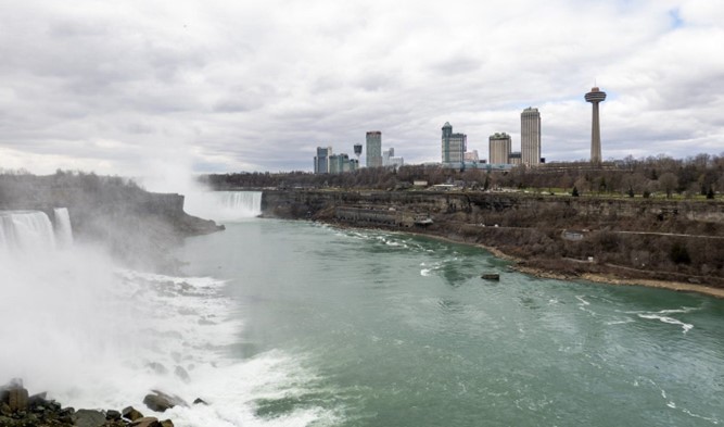 Niagara Falls, with Skylon Tower